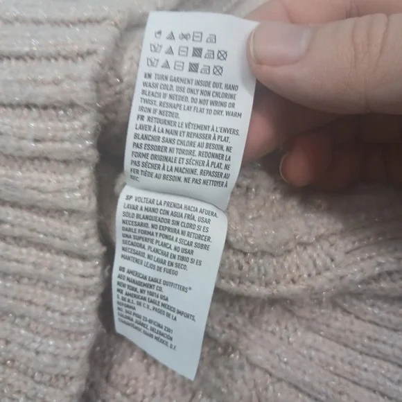 American Eagle Cream Cable Knit Metallic Shimmer Sweater Crew Neck Small - Picture 6 of 11